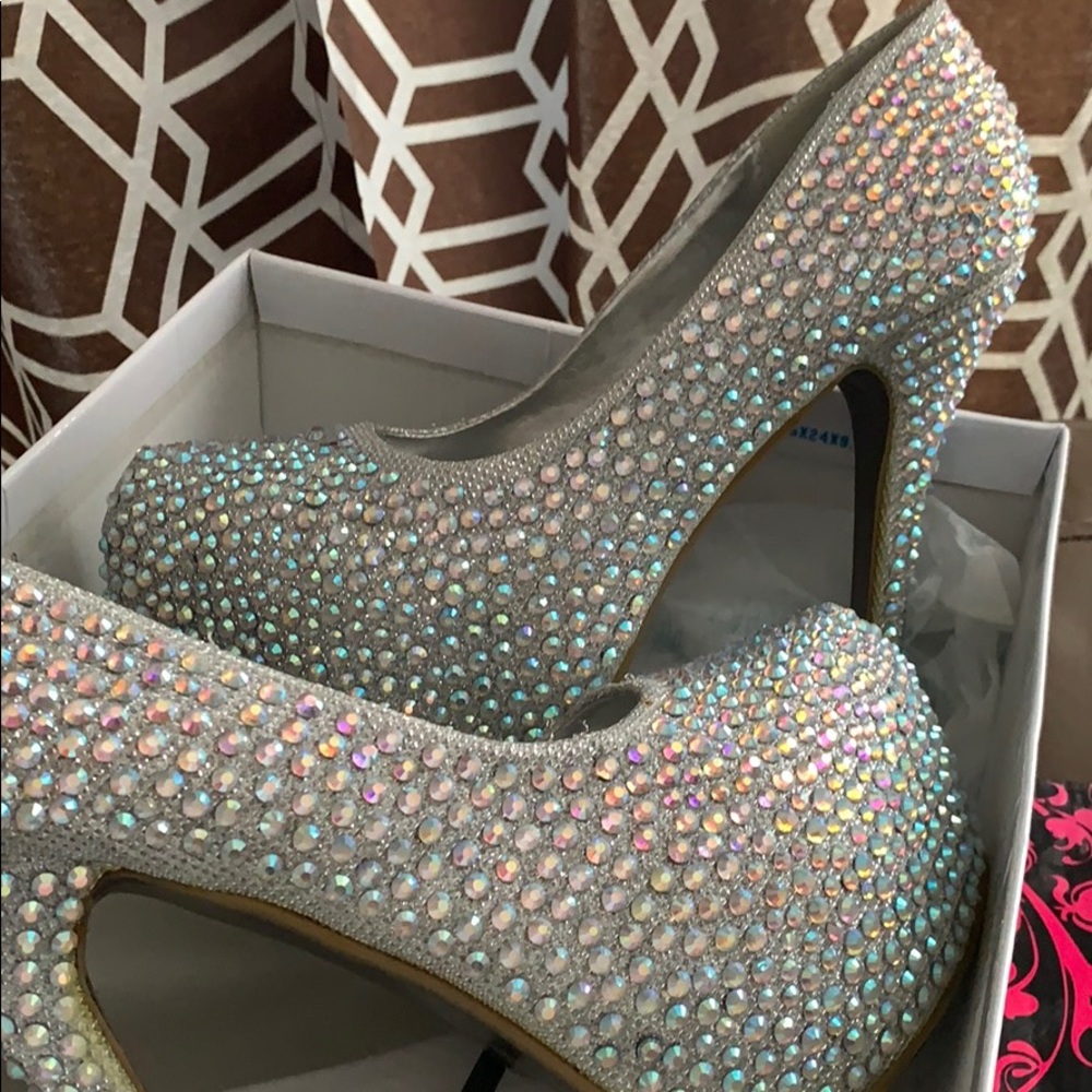 Dazzling shoes